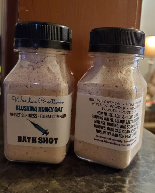 Blushing Honey Oat Bath